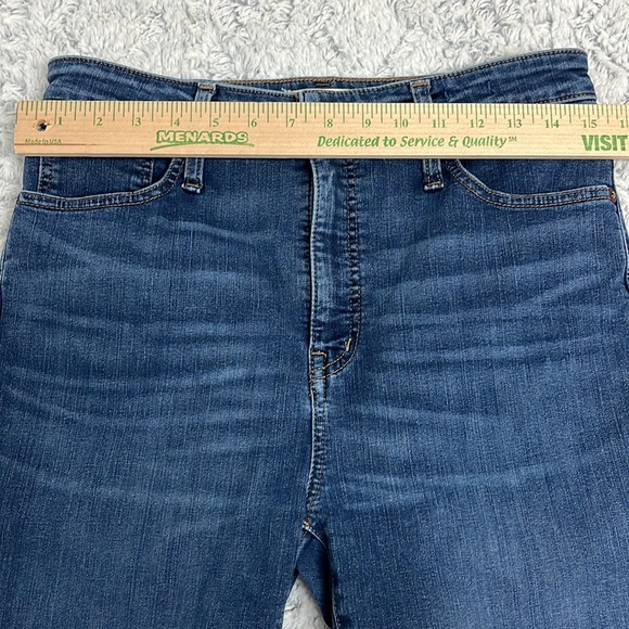 Madewell Curvy High Rise Skinny Jeans in medium wash size 30 - Picture 5 of 12
